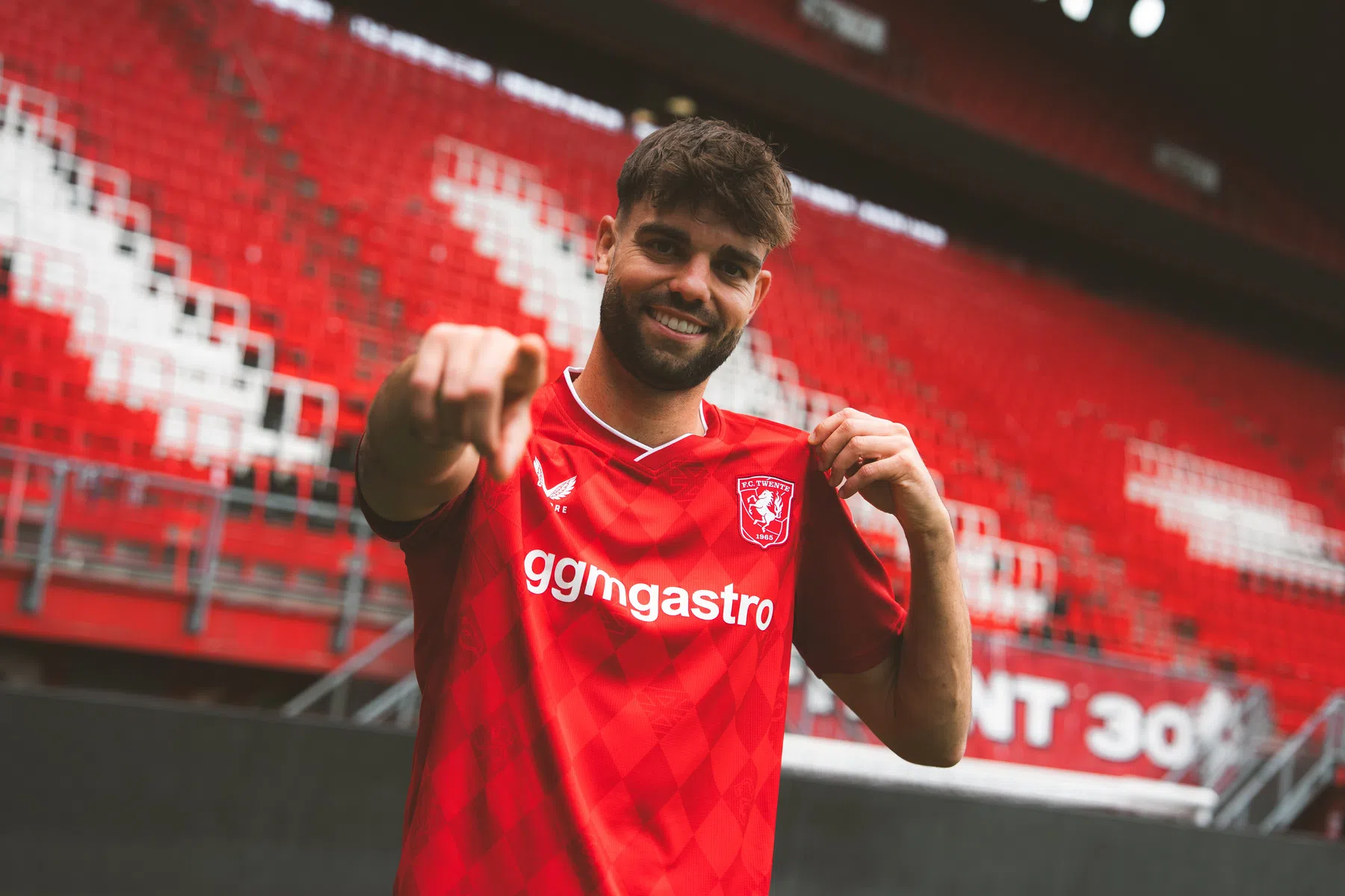 Pröpper keert met vierjarig contract terug bij FC Twente
