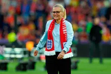 Thumbnail for article: Wiegman geëerd: 'De succesvolste manager in de Engelse voetbalgeschiedenis' 