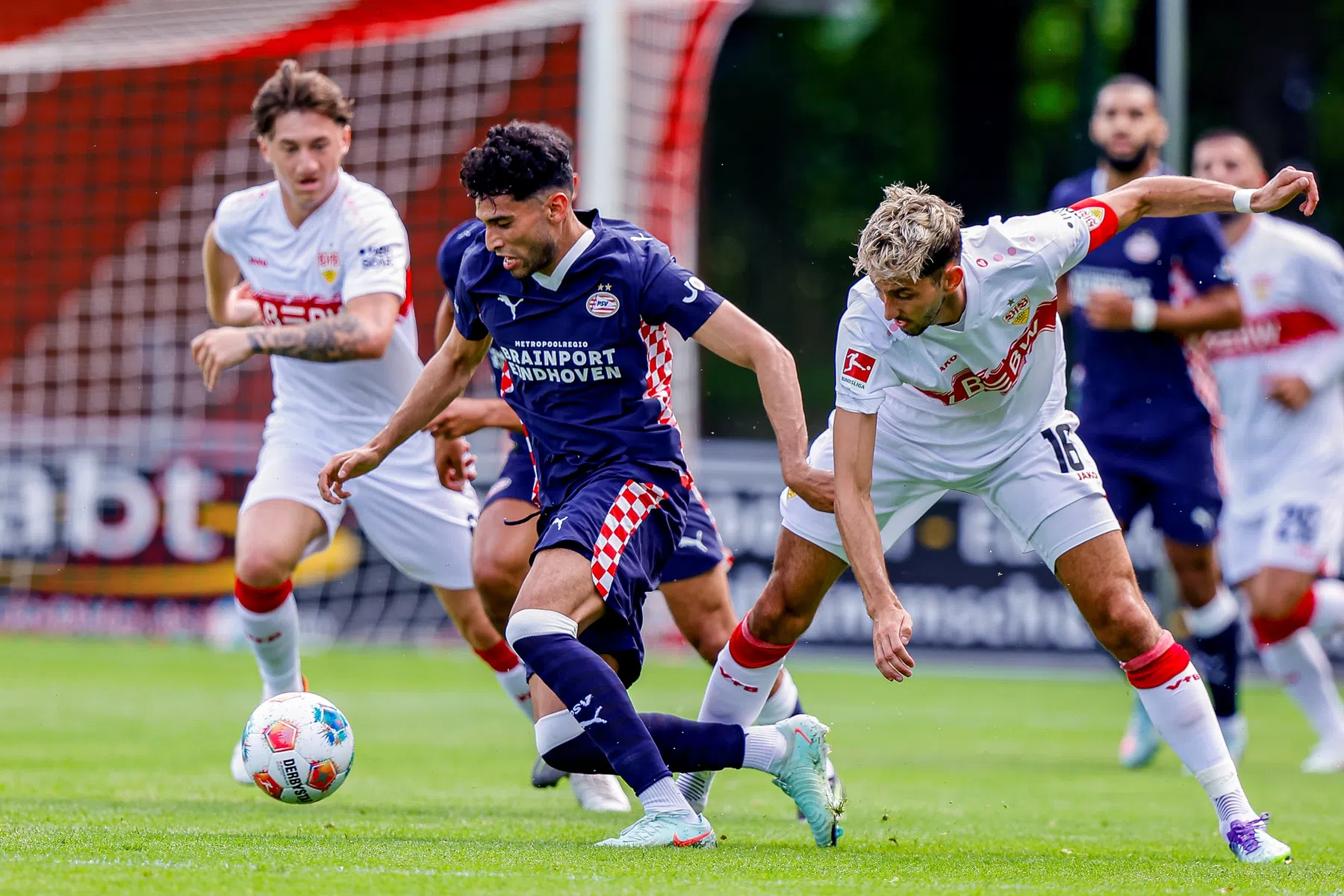 Opstelling PSV voor Lichtstadderby: Pepi in de basis, Til captain