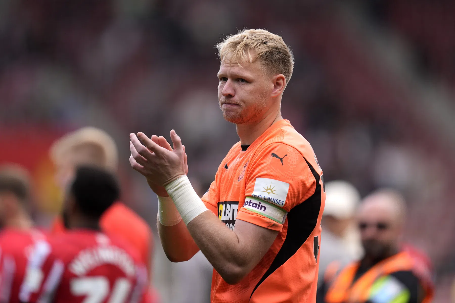 Newcastle United haalt Ramsdale, supporters grappen over degradatie