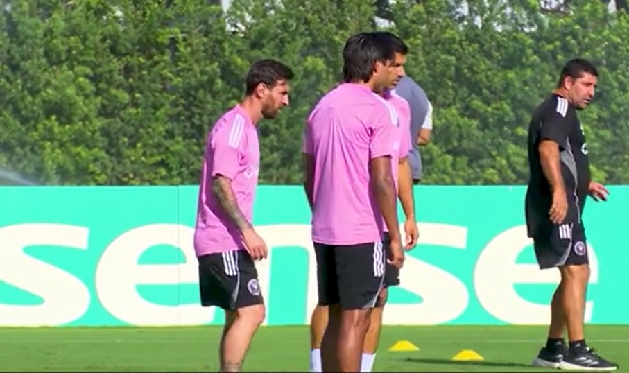 Mascherano heeft goede hoop op langer verblijf Messi in Miami