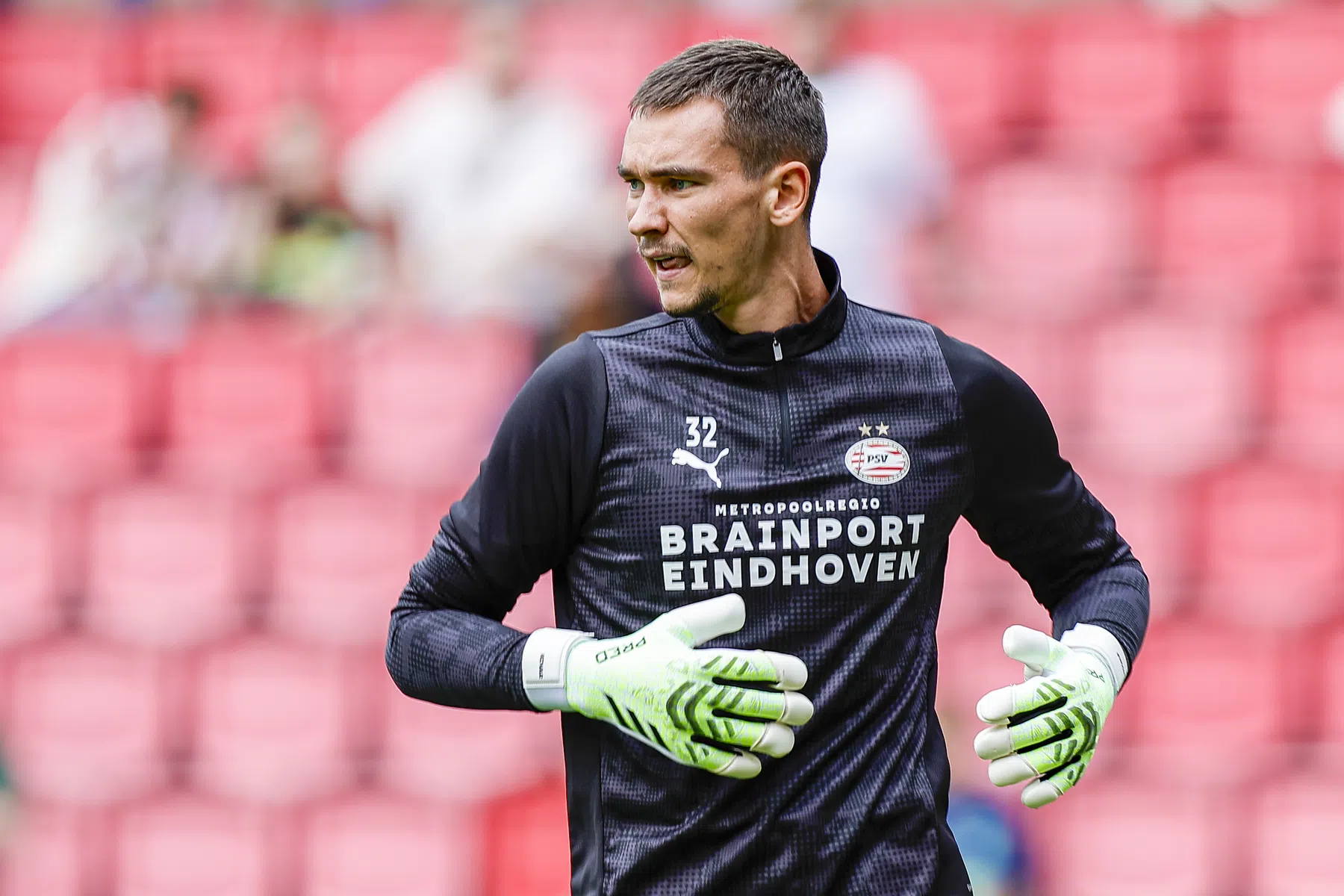 Bosz verklaart keuze voor Kovar: 'Heb een heel goede keeper moeten teleurstellen'