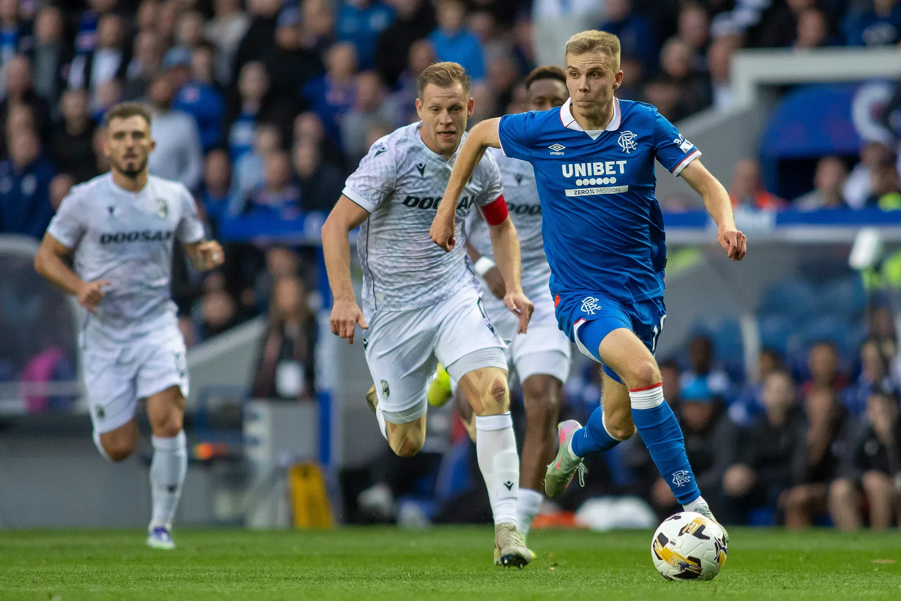 Oliver Antman schittert in Rangers-debuut