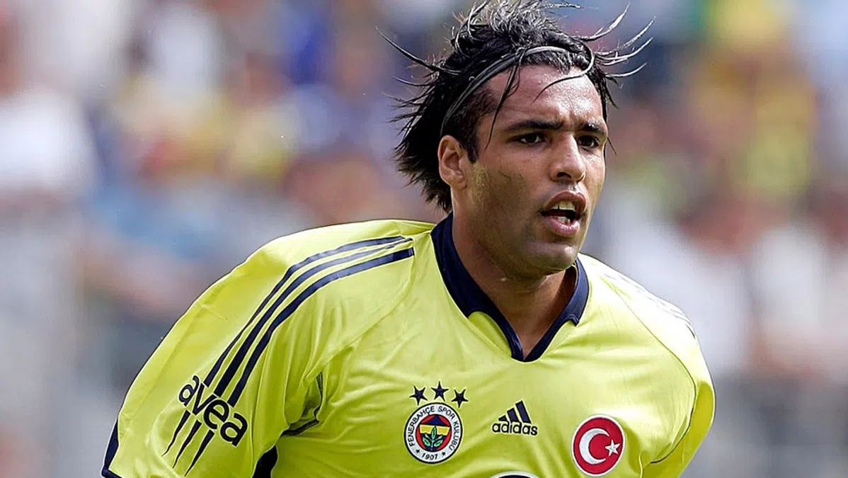 Hoe Pierre van Hooijdonk onsterfelijk werd aan de Bosporus