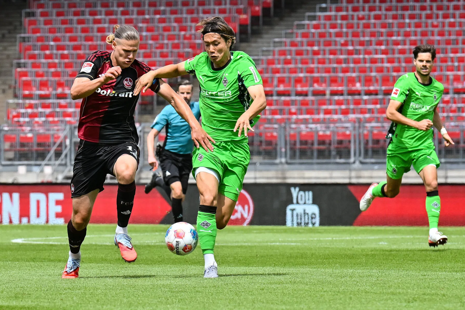 Ajax en Gladbach akkoord: Itakura komt naar Amsterdam