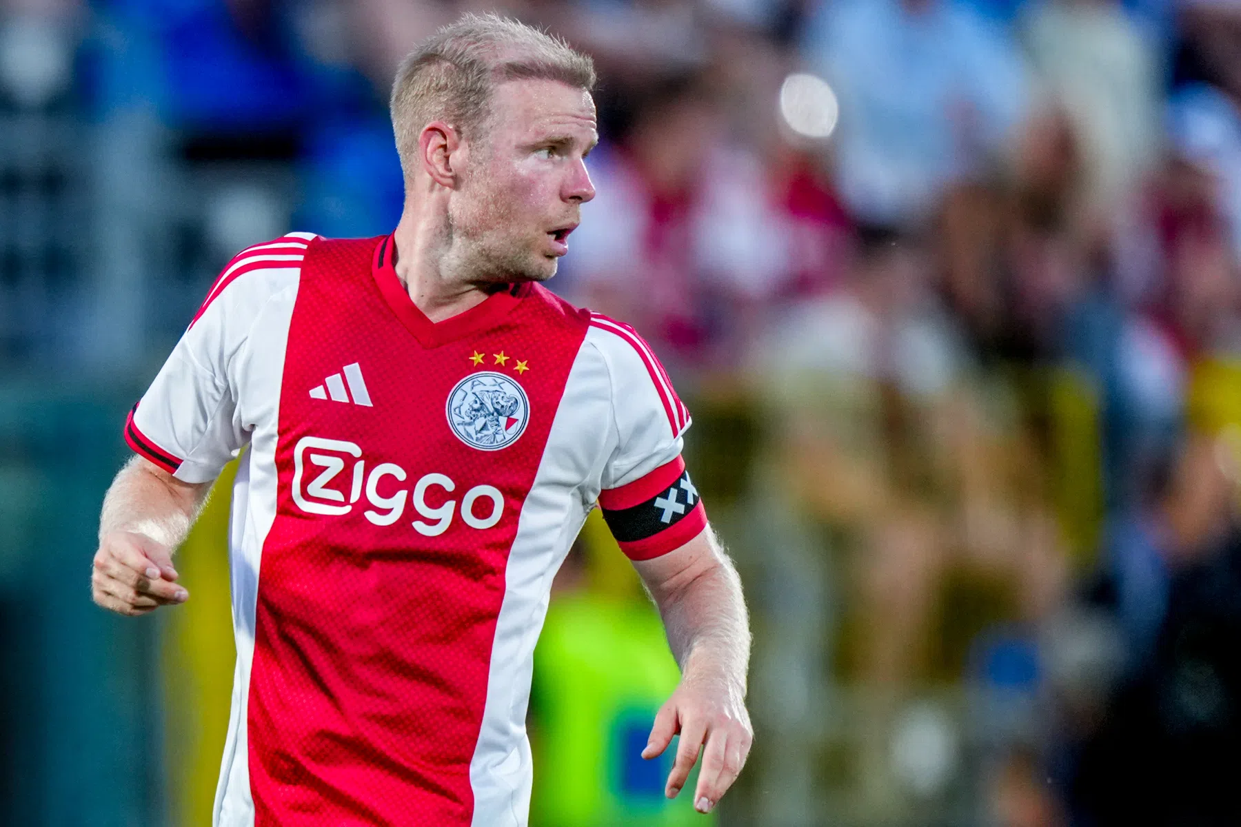 Heitinga bevestigt: Klaassen aanvoerder van Ajax