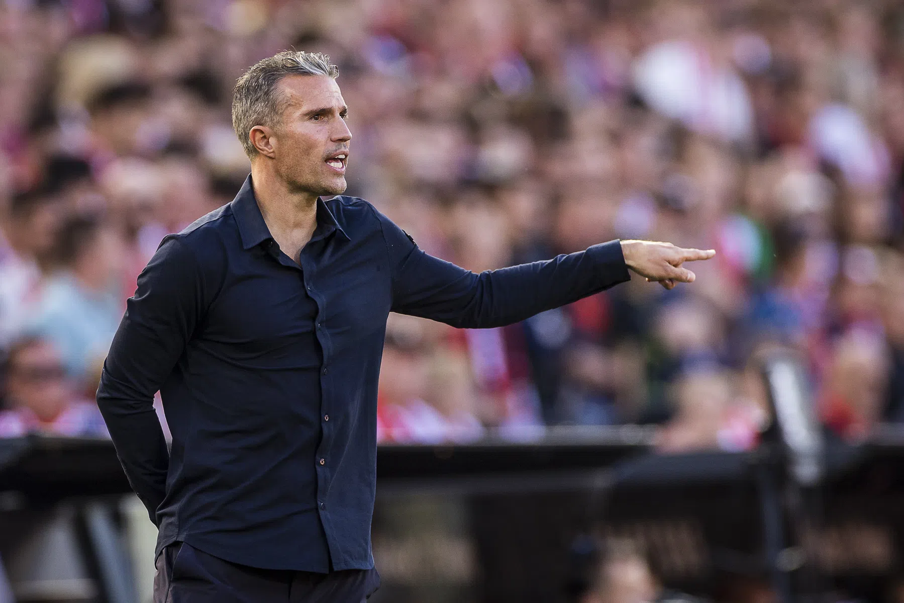Robin van Persie tevreden en gaat in op wijzigingen