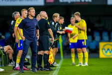 Thumbnail for article: Dirk Kuijt springt, schreeuwt, wijst en wint