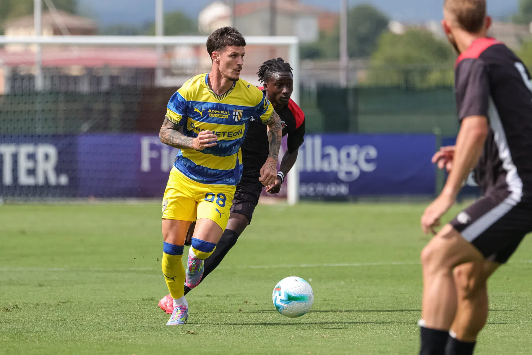 PSV koopt Dennis Man van Parma
