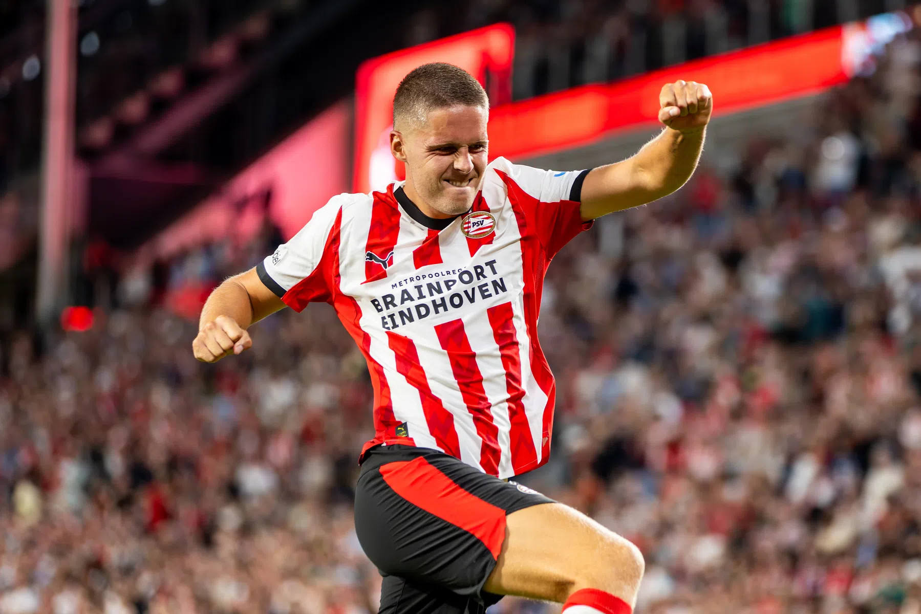 Dirigent Joey Veerman verwacht met vernieuwd PSV weer te kunnen sprankelen