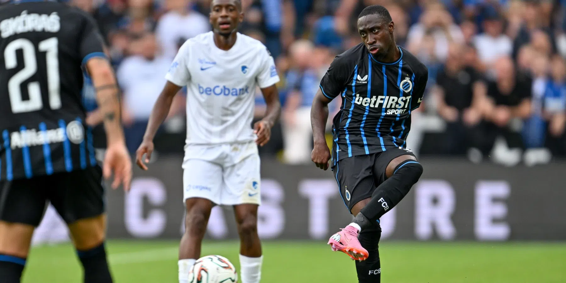 Van Ajax-banneling naar 'chouchou' bij Club Brugge: Forbs nu al geprezen in België