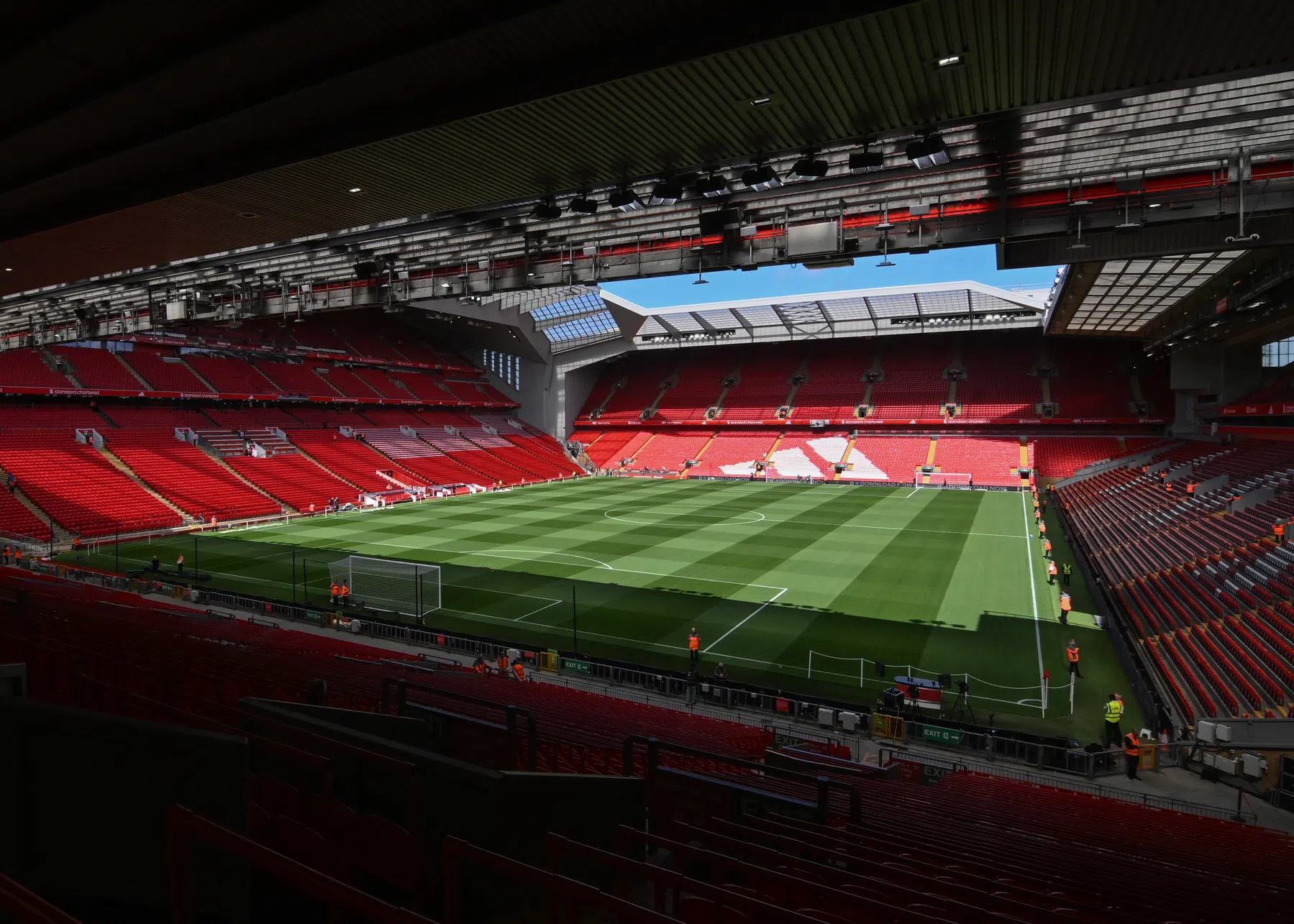 'Premier League start nieuw seizoen met Ref Cam-experiment'