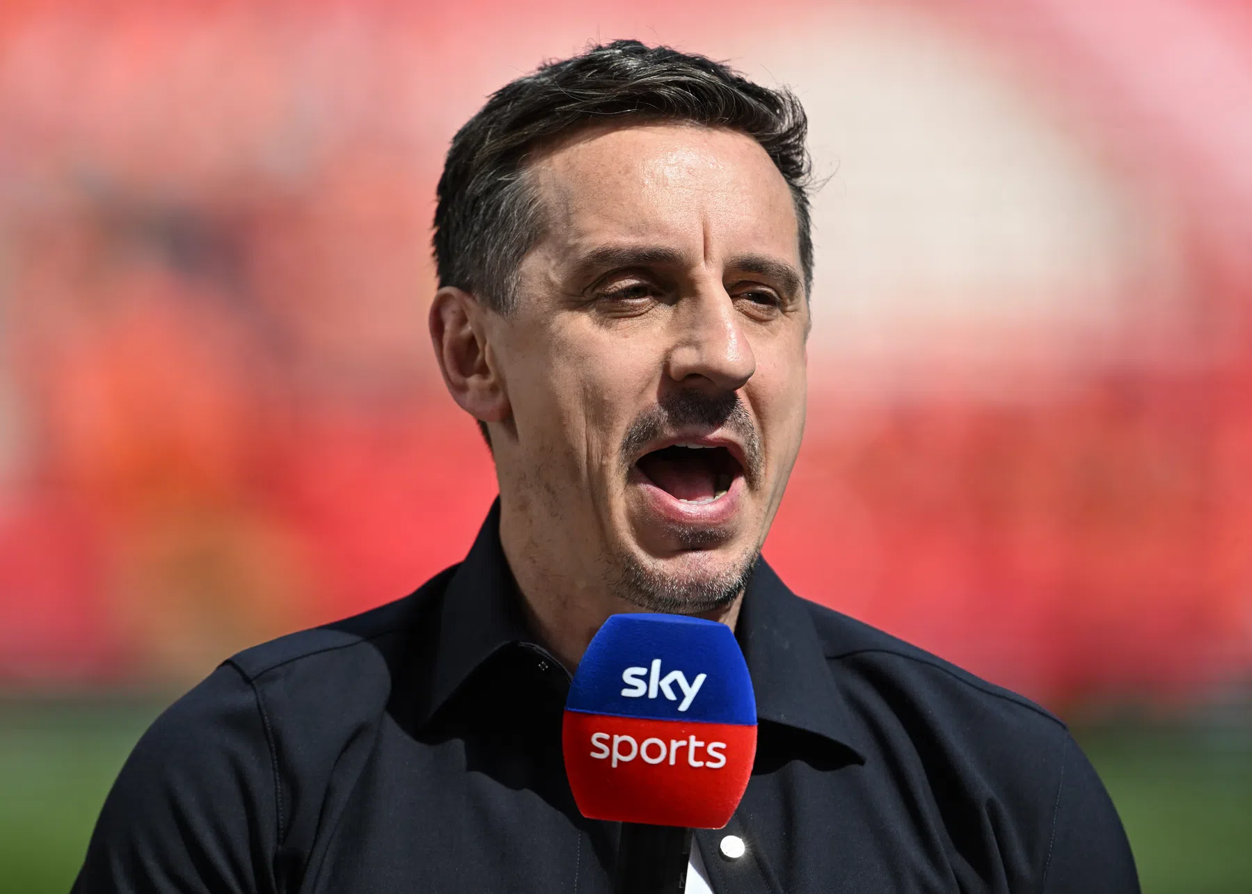 Na drie maanden is Neville nog steeds niet welkom bij Nottingham Forest