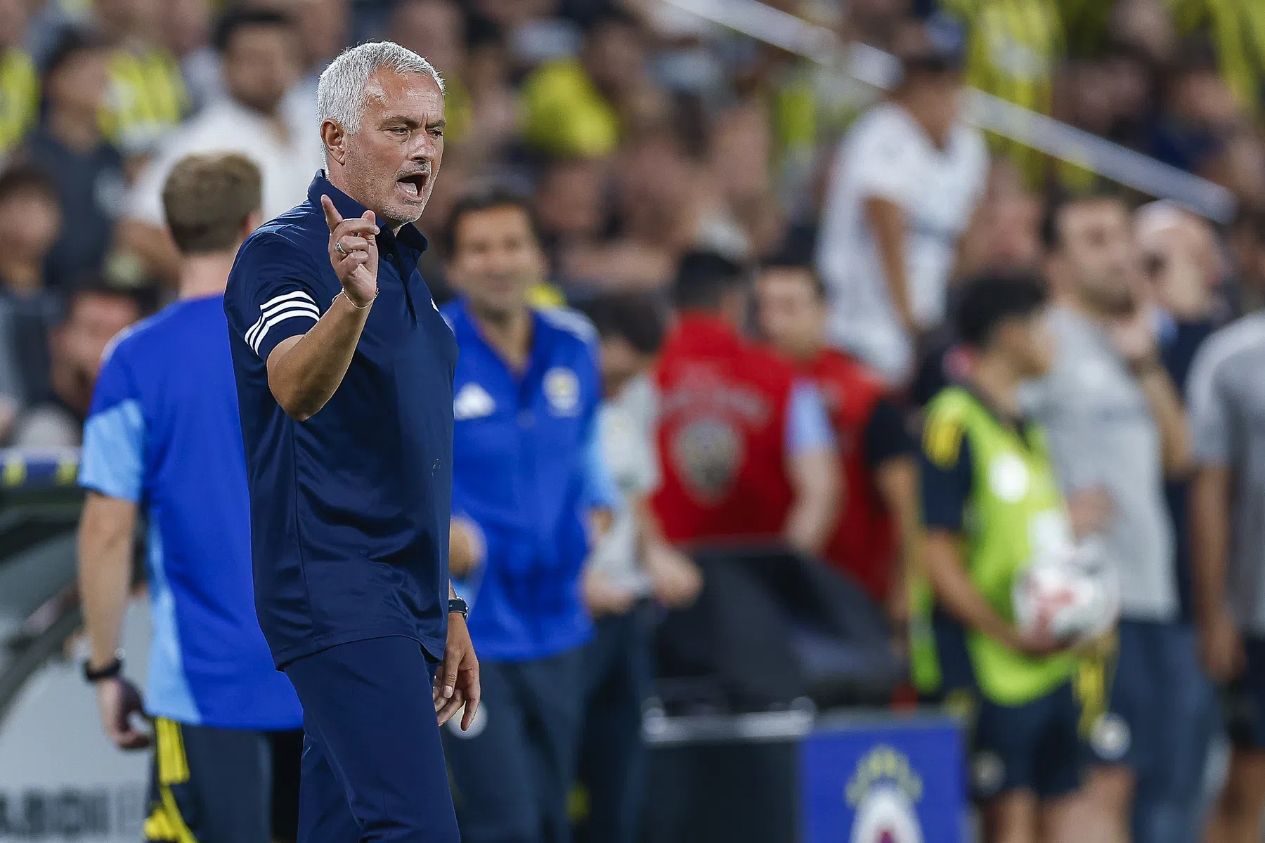 Portugese plaaggeest: Mourinho pakt winstrecord tegen Nederlandse clubs