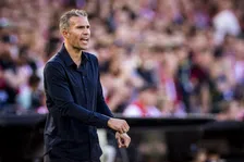 Thumbnail for article: Van Persie handhaaft veelbesproken Lotomba en verwacht Read in september terug