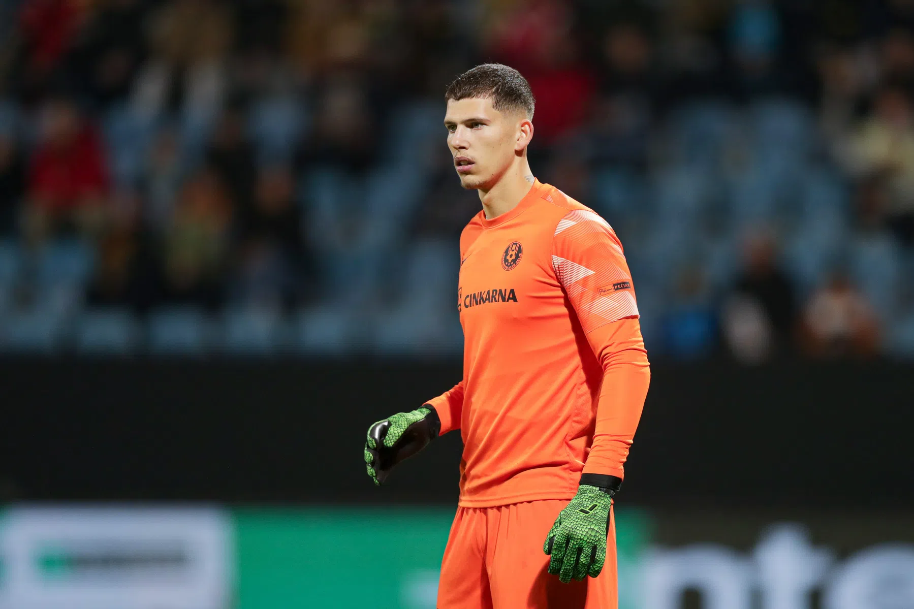 FC Groningen pikt Sloveens jeugdinternational op als nieuwe doelman