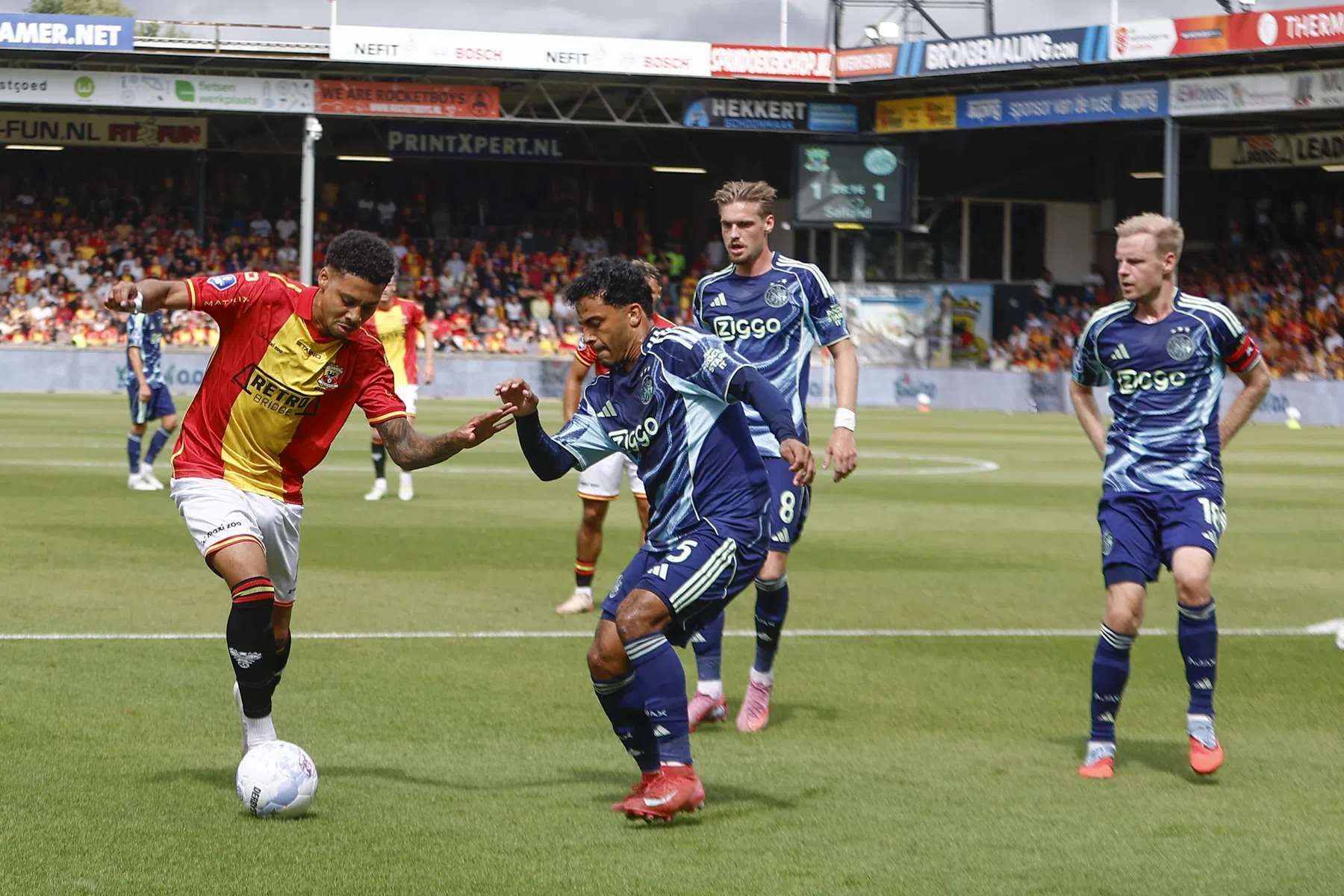 Tactische analyse van Go Ahead Eagles-Ajax