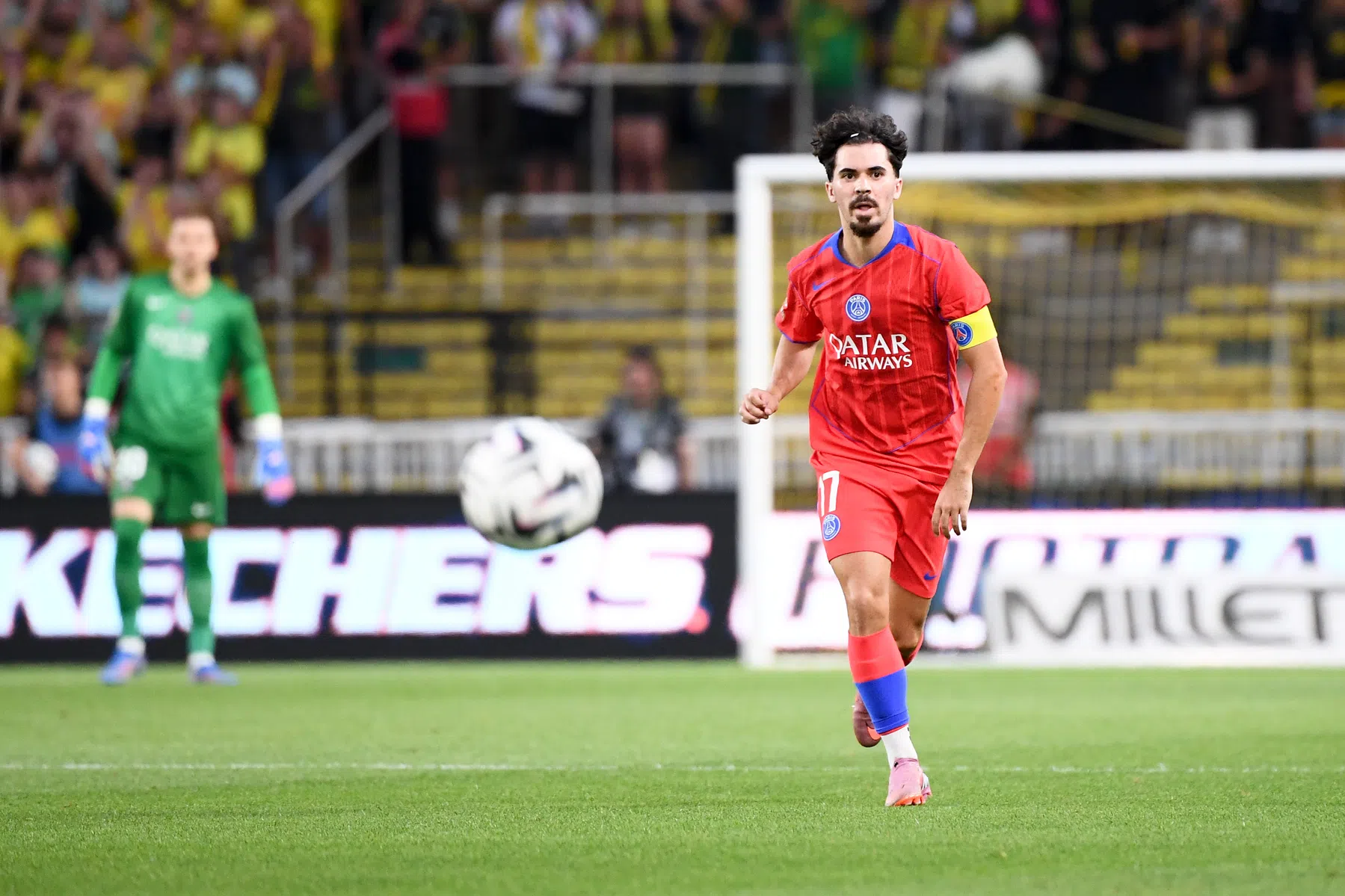 Mazzelgoal helpt PSG aan zege in eerste speelronde