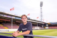 Thumbnail for article: Meulensteen over Sampdoria: trainen onder Pirlo, supporterswoede en bizarre escape