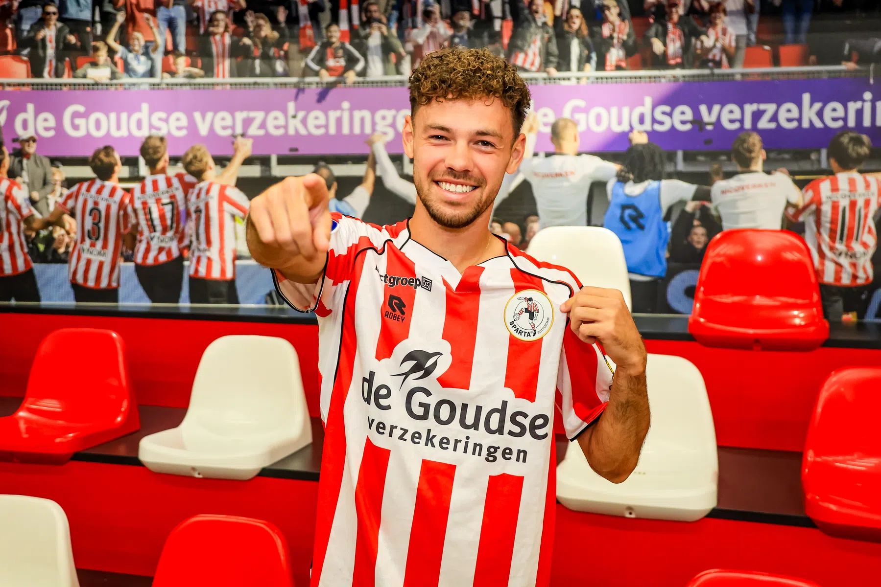 Sparta neemt Van Bergen definitief over van FC Twente