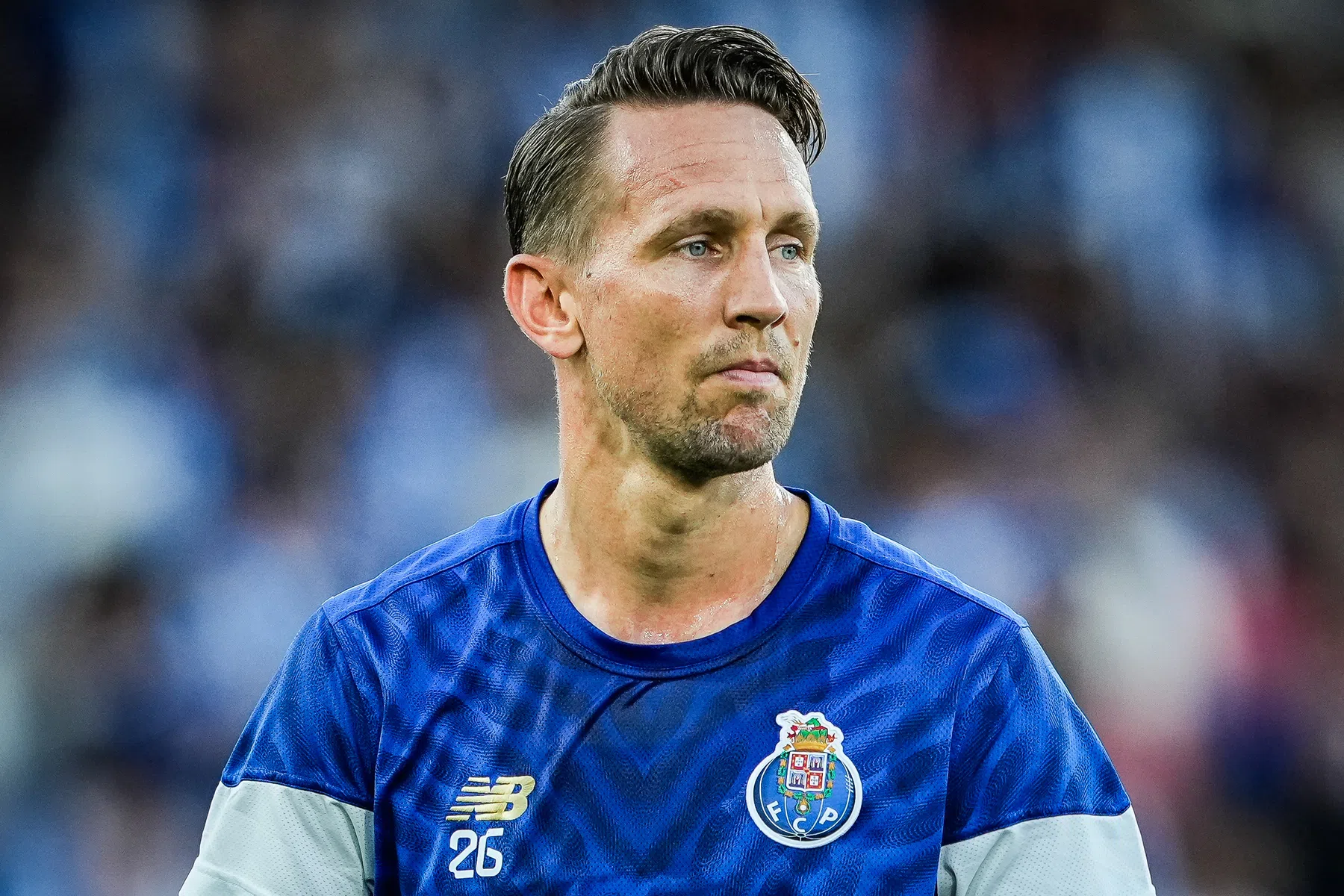 Farioli geeft update over fitheid van De Jong en zijn collega-spits bij Porto