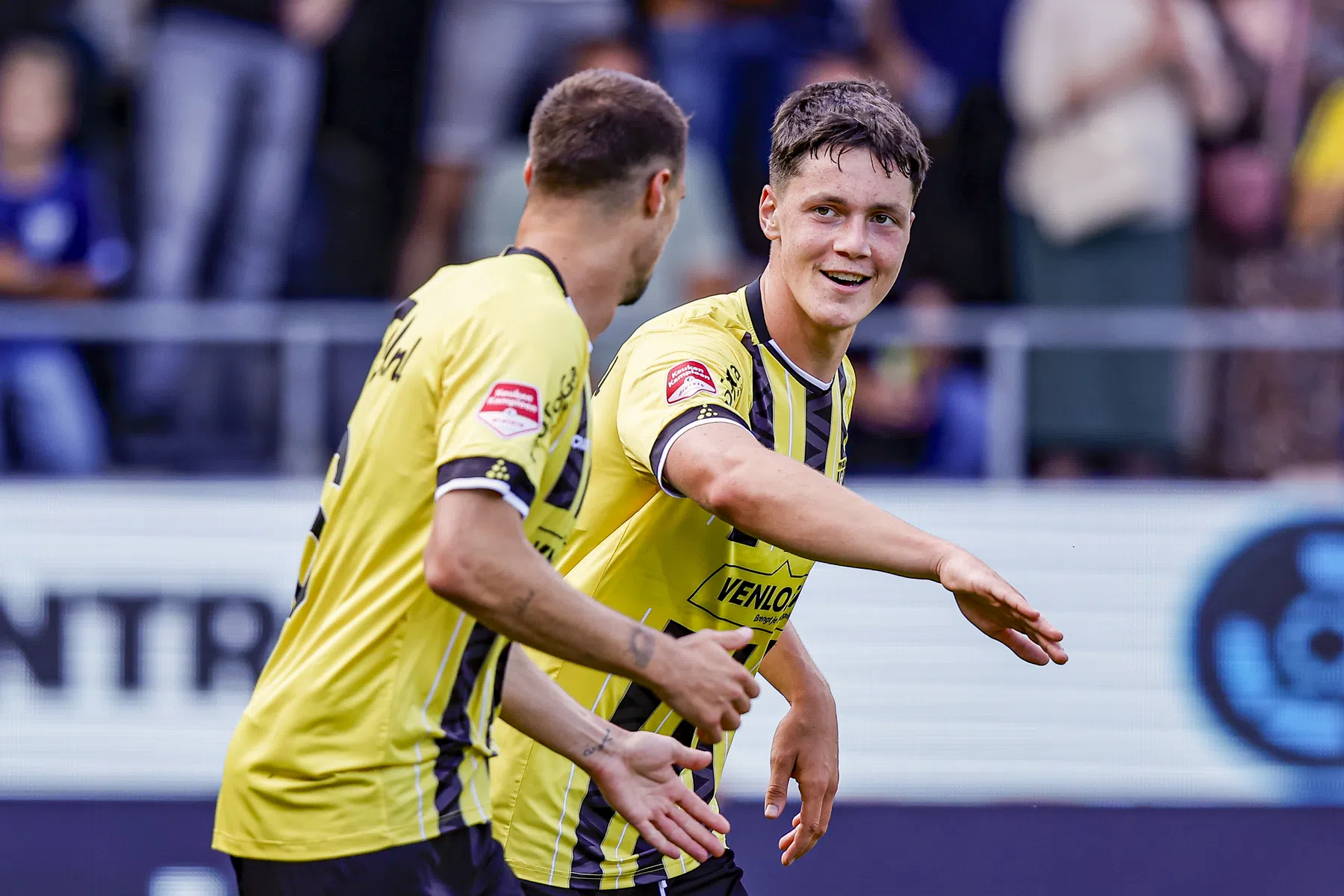 VVV bezorgt Roda JC eerste nederlaag in Limburgse derby