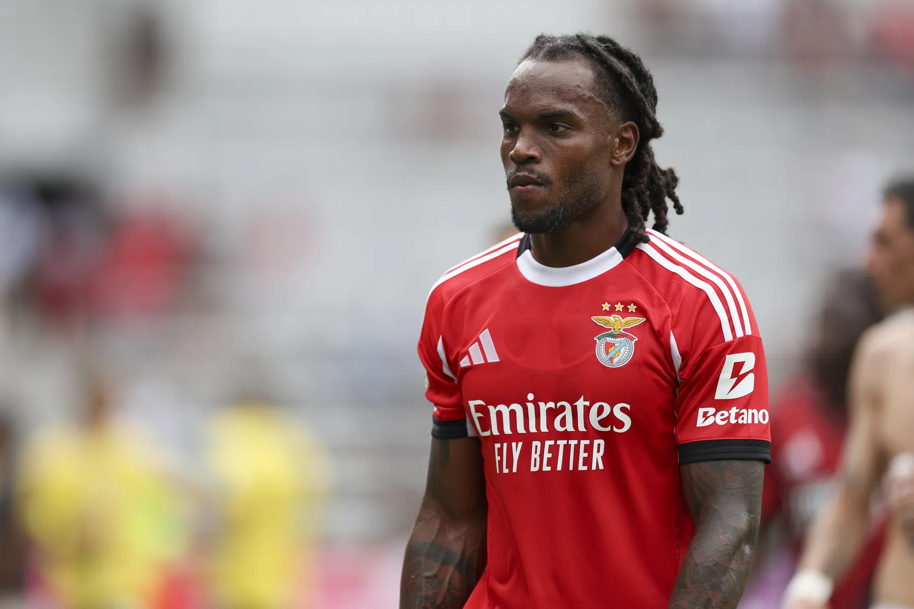 Paris Saint-Germain verhuurt Renato Sanches voor de derde keer