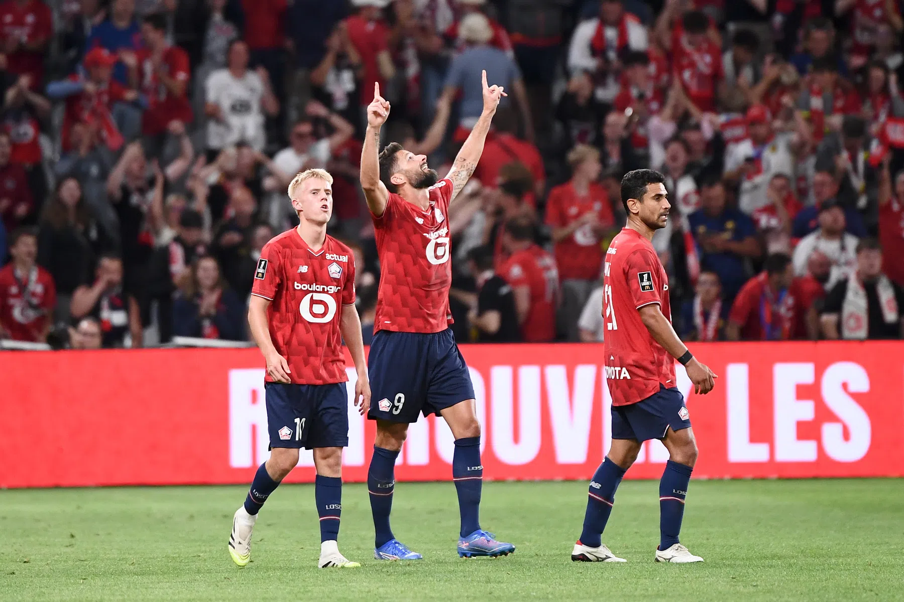 Zien: Giroud maakt winnende in 90ste minuut tegen Monaco
