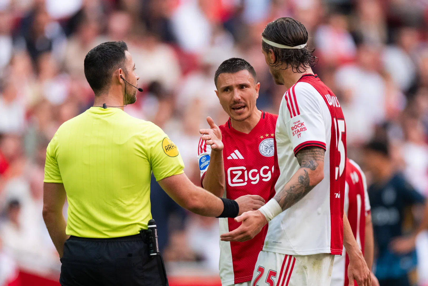 Berghuis bij Oranje? 'Nederland moet door met jongere spelers'