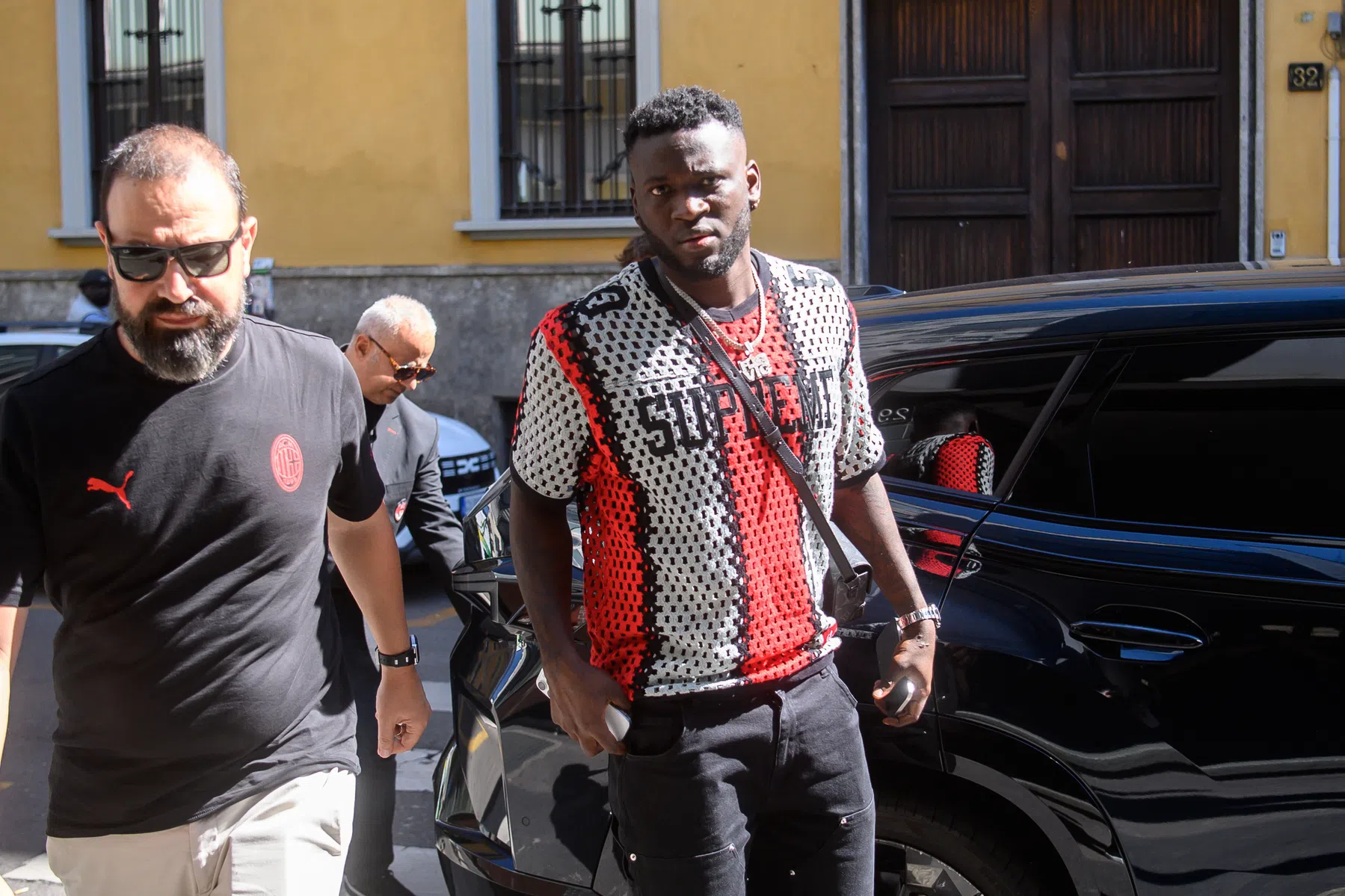 Ten Hag krijgt Boniface terug na mislukte Milan-transfer