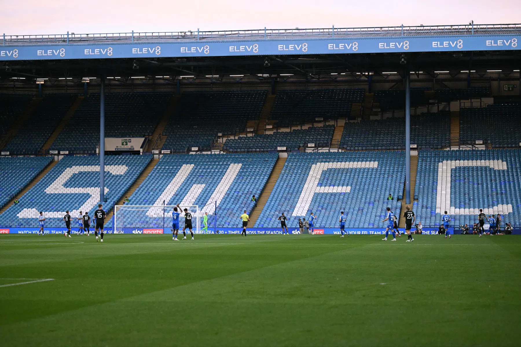 Hillsborough decor van Engelse bekerstunt op spookavond vol protest