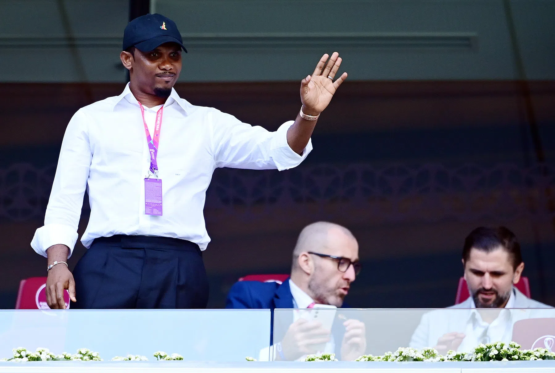 Eto'o hevig onder vuur: coalitie spelers roept FIFA op tot schorsing