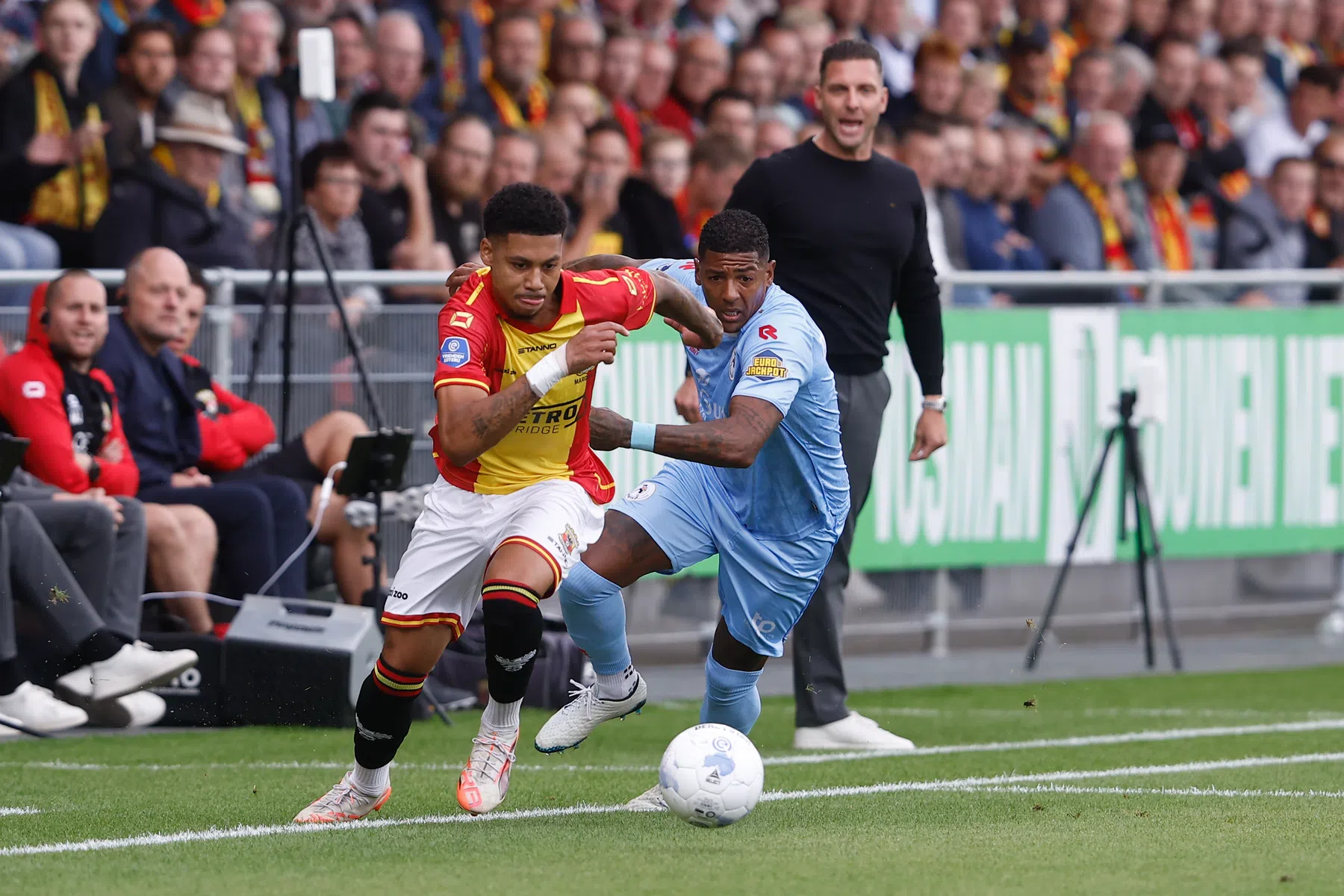 Go Ahead aast op eerste zege: 'Heerenveen heeft twee gezichten'