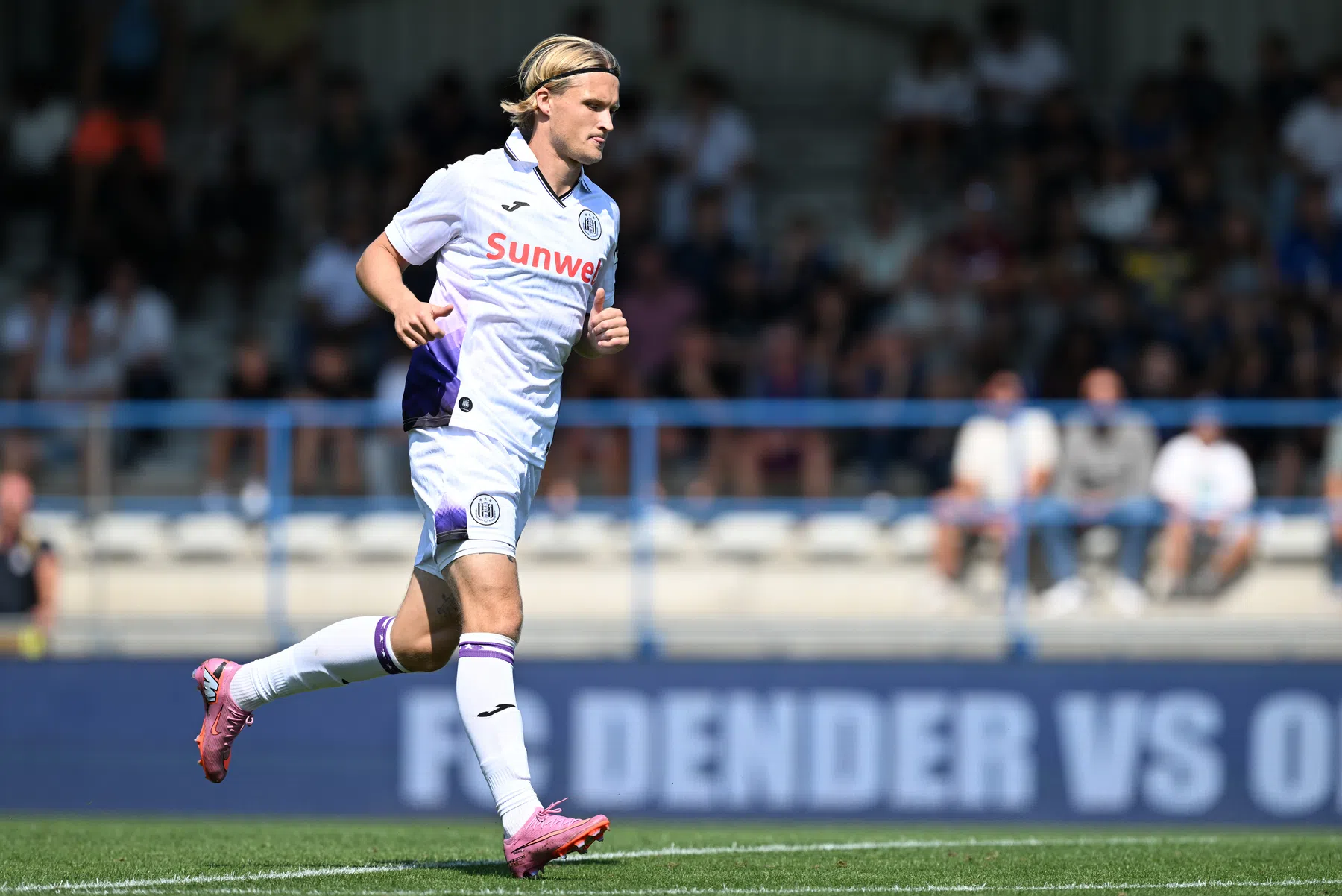 Celtic heeft zich gemeld voor Kasper Dolberg