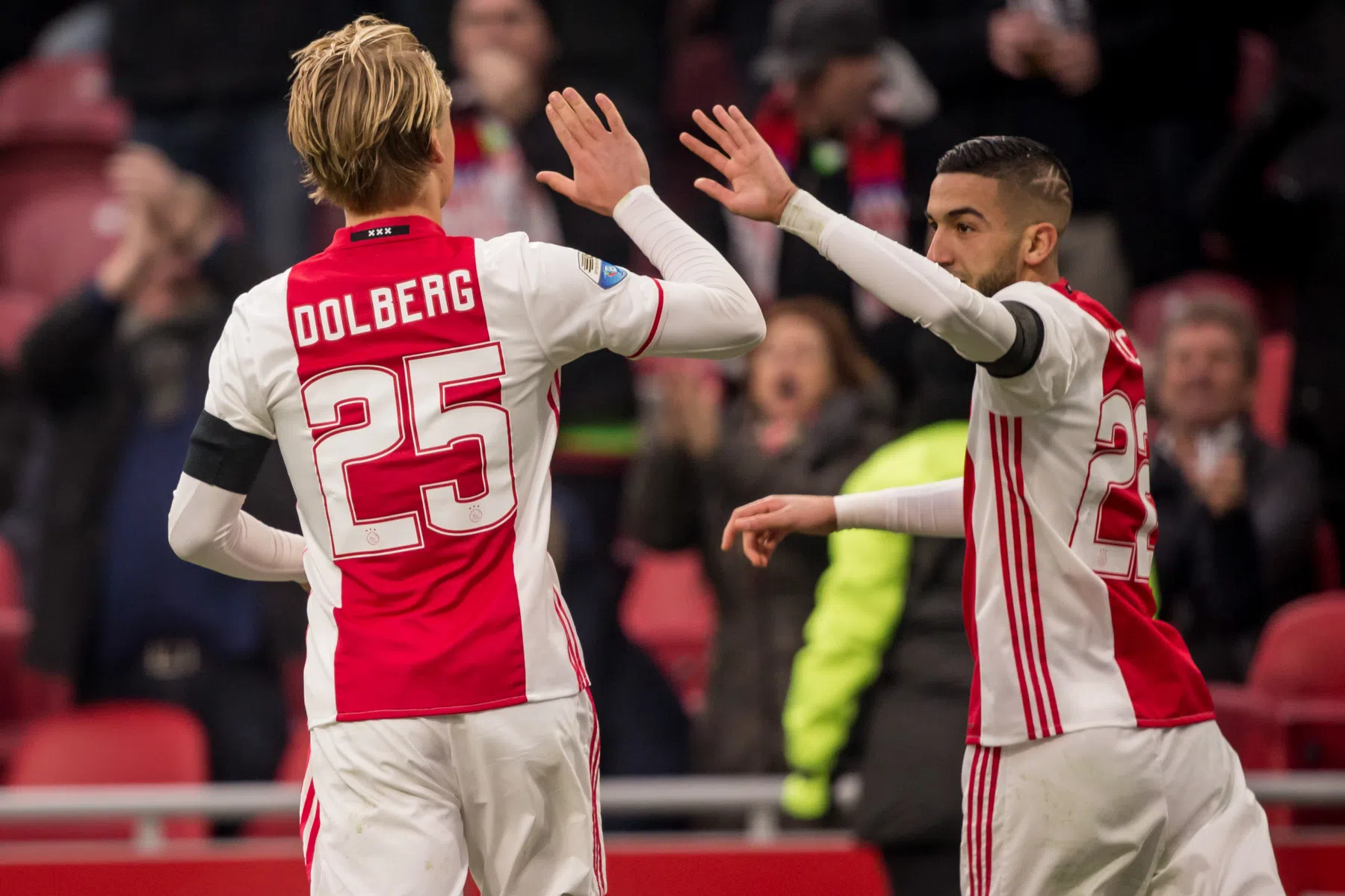 Ajax moet handelen op Deadline Day