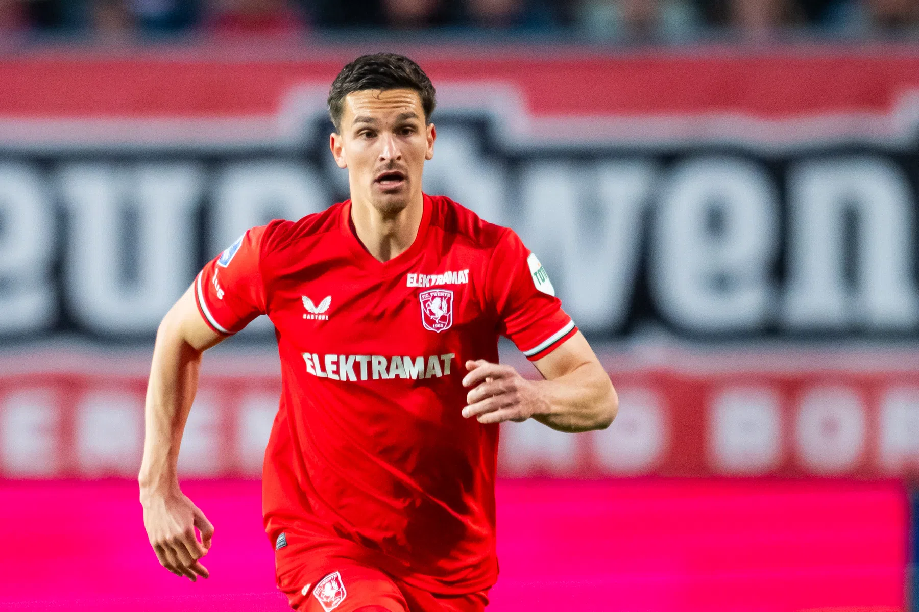 FC Twente stalt Van Hoorenbeeck bij streekgenoot Heracles