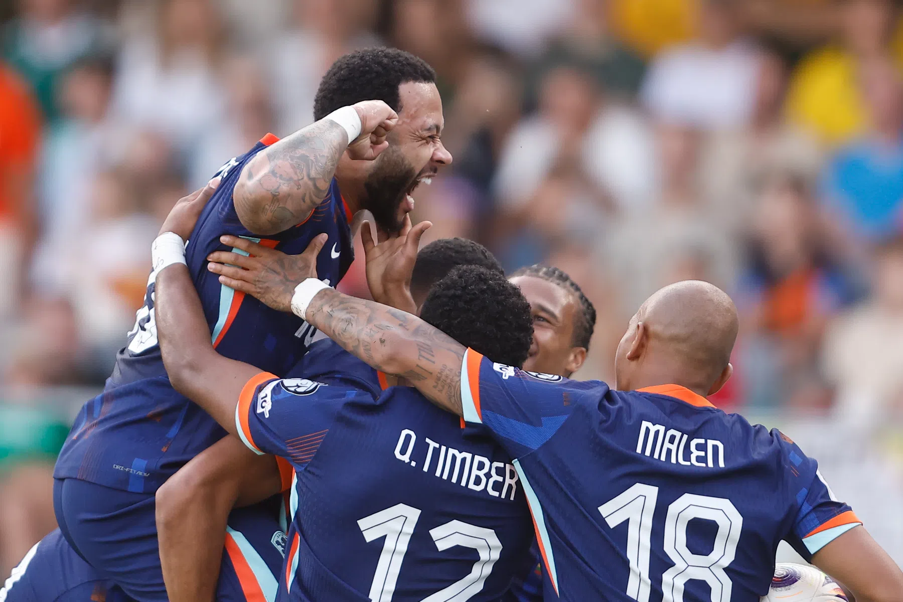51: Memphis in zijn eentje topscorer aller tijden van Oranje