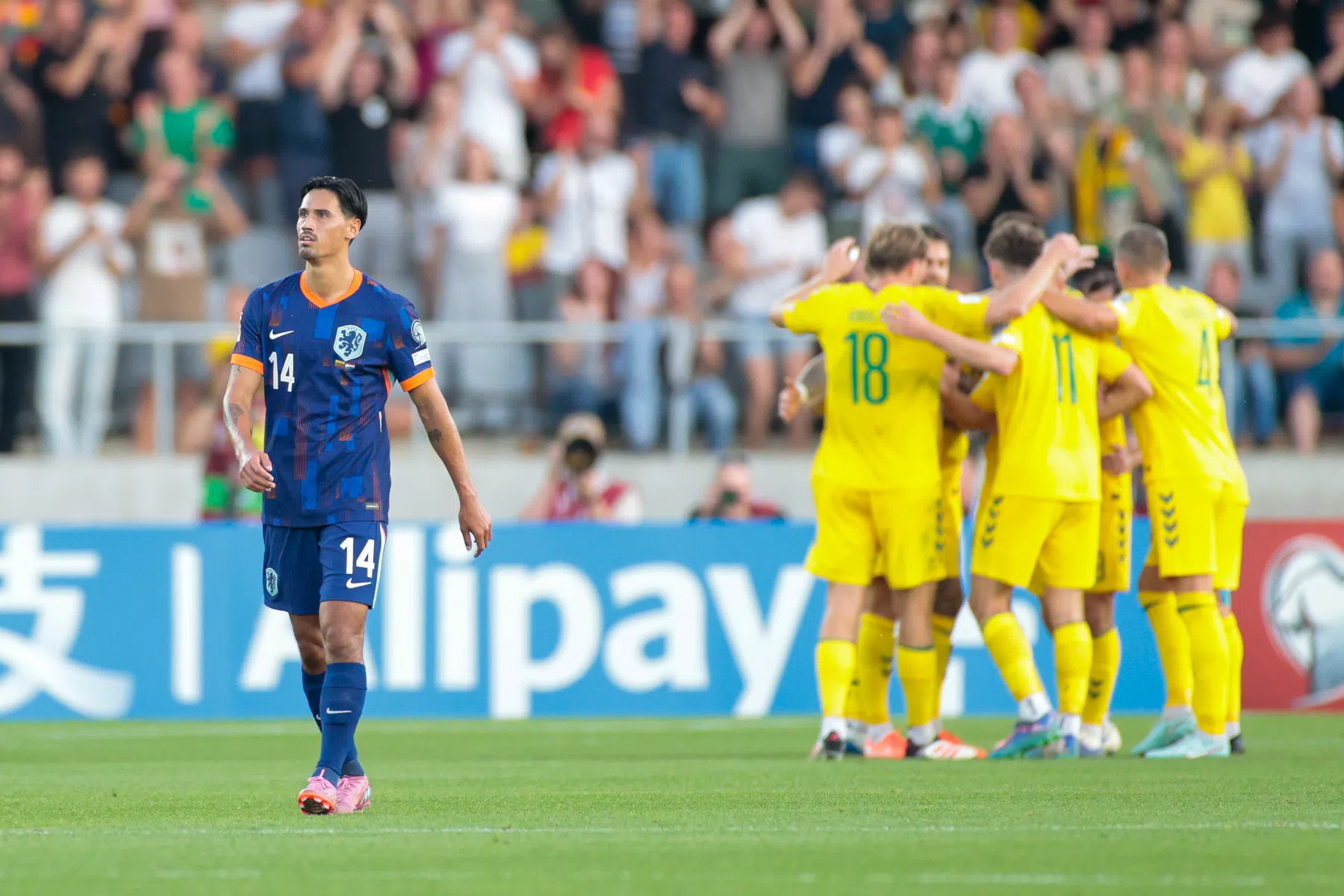 Litouwse media: 'Historische avond, wissel van De Ligt zei alles over Oranje'
