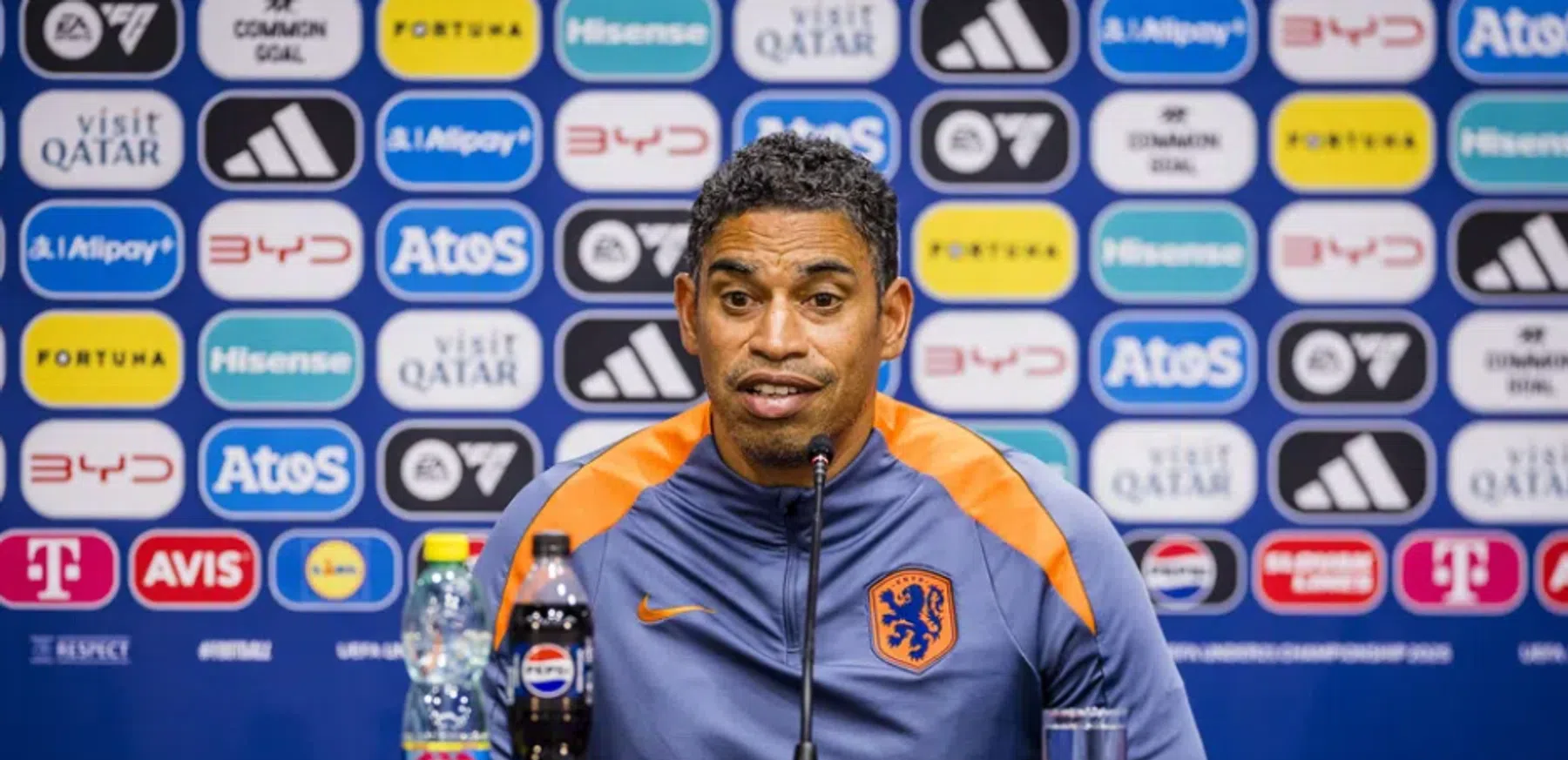 Dit is de opstelling van Jong Oranje-bondscoach Michael Reiziger