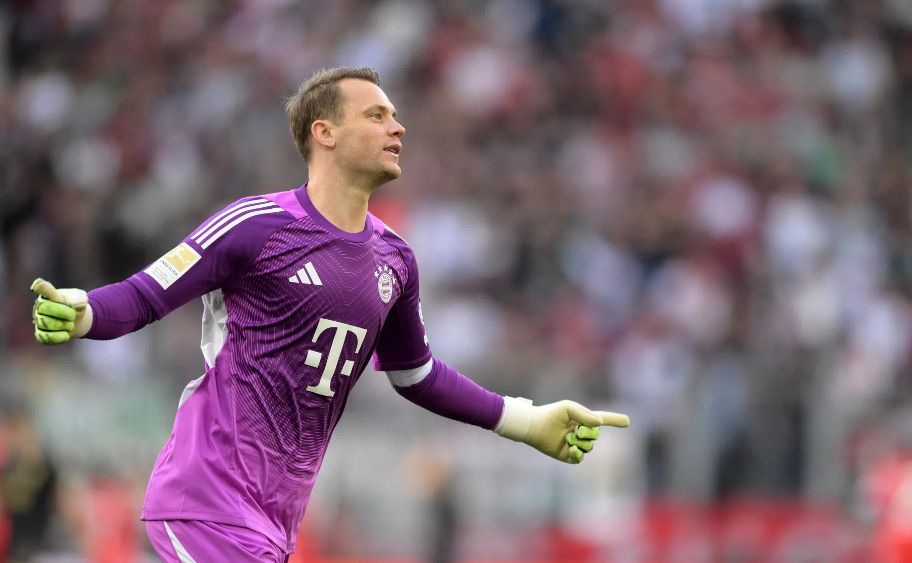 Neuer nuanceert uitlatingen zaakwaarnemer over mogelijke terugkeer in Mannschaft