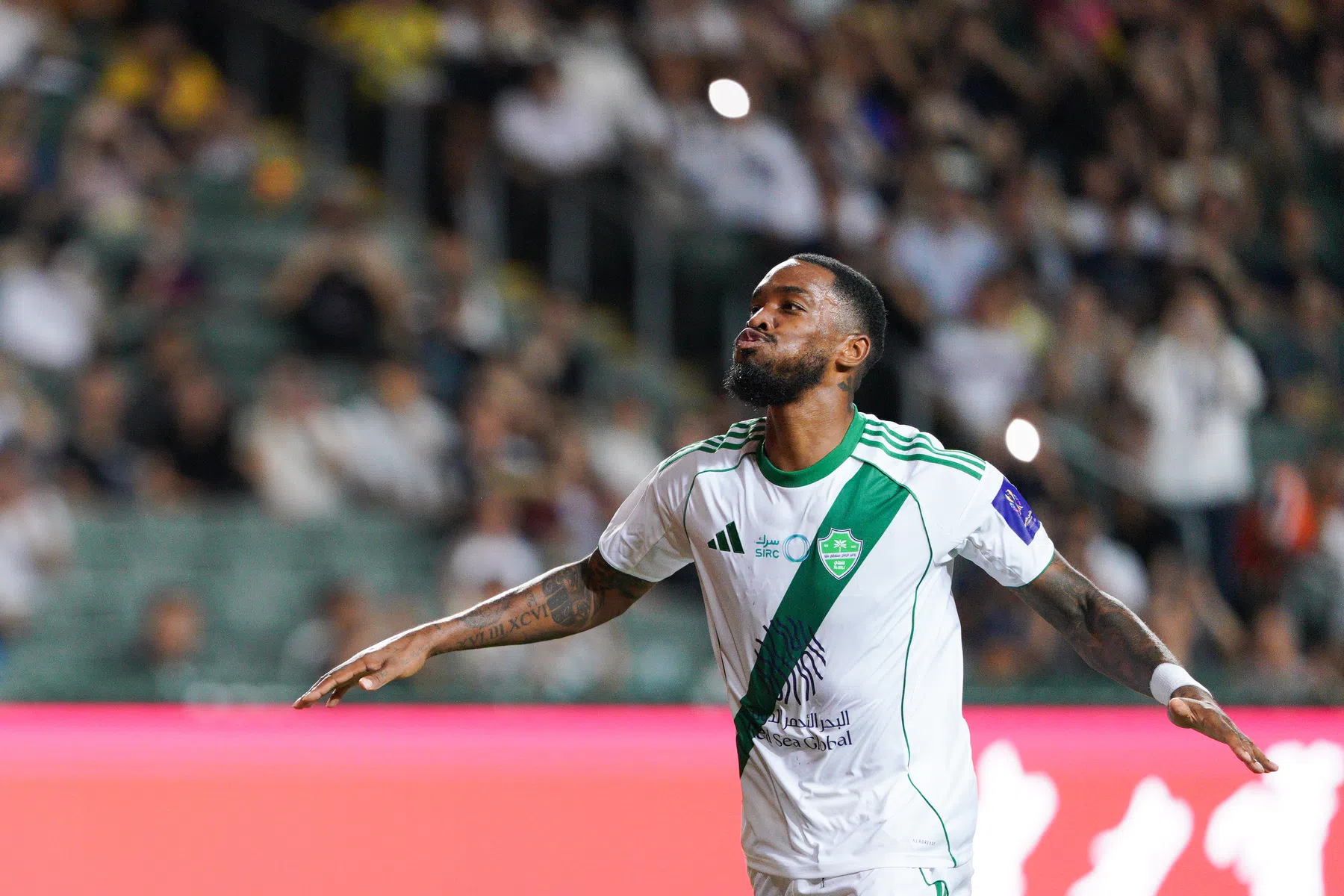 Toney overtoept Ronaldo met uitspraak over Saudi Pro League