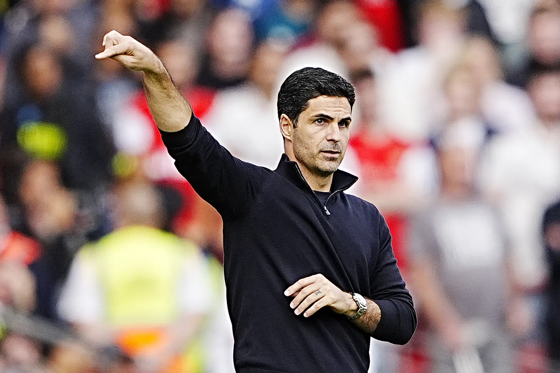 Arteta lyrisch over Noni Madueke: 'Hij is écht goed'