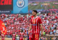Thumbnail for article: Van een boerenveld naar een van de grootste clubs van Afrika 