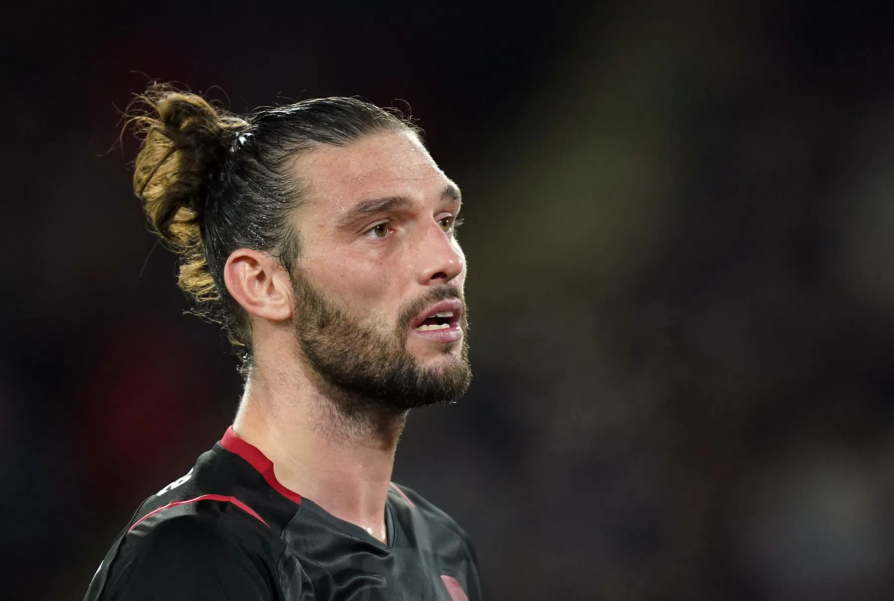 Dramatisch basisdebuut voor Carroll voor Dagenham & Redbridge