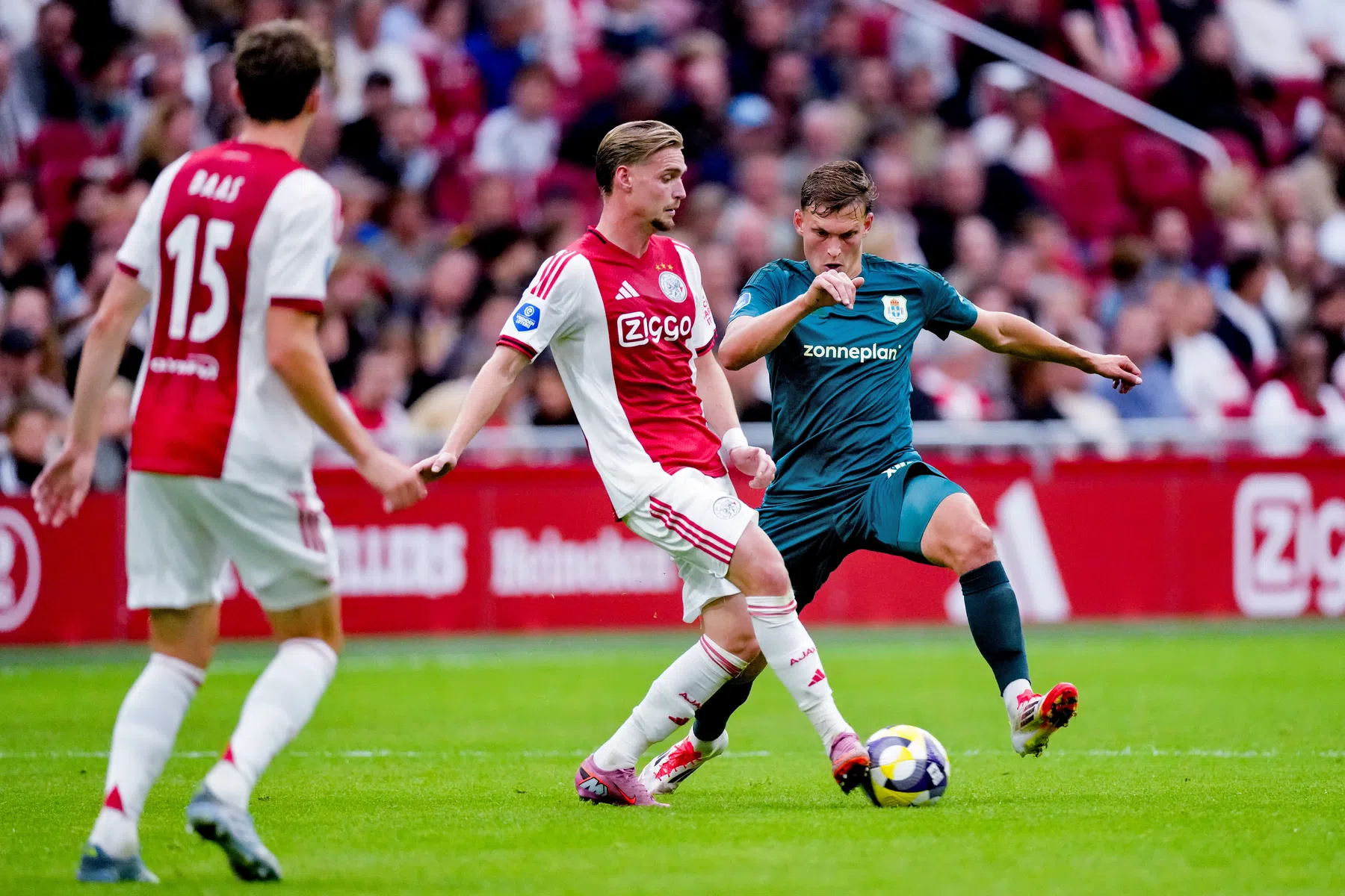 Taylor blikt terug op transferperiode: 'Leerzaam en vermoeiend'