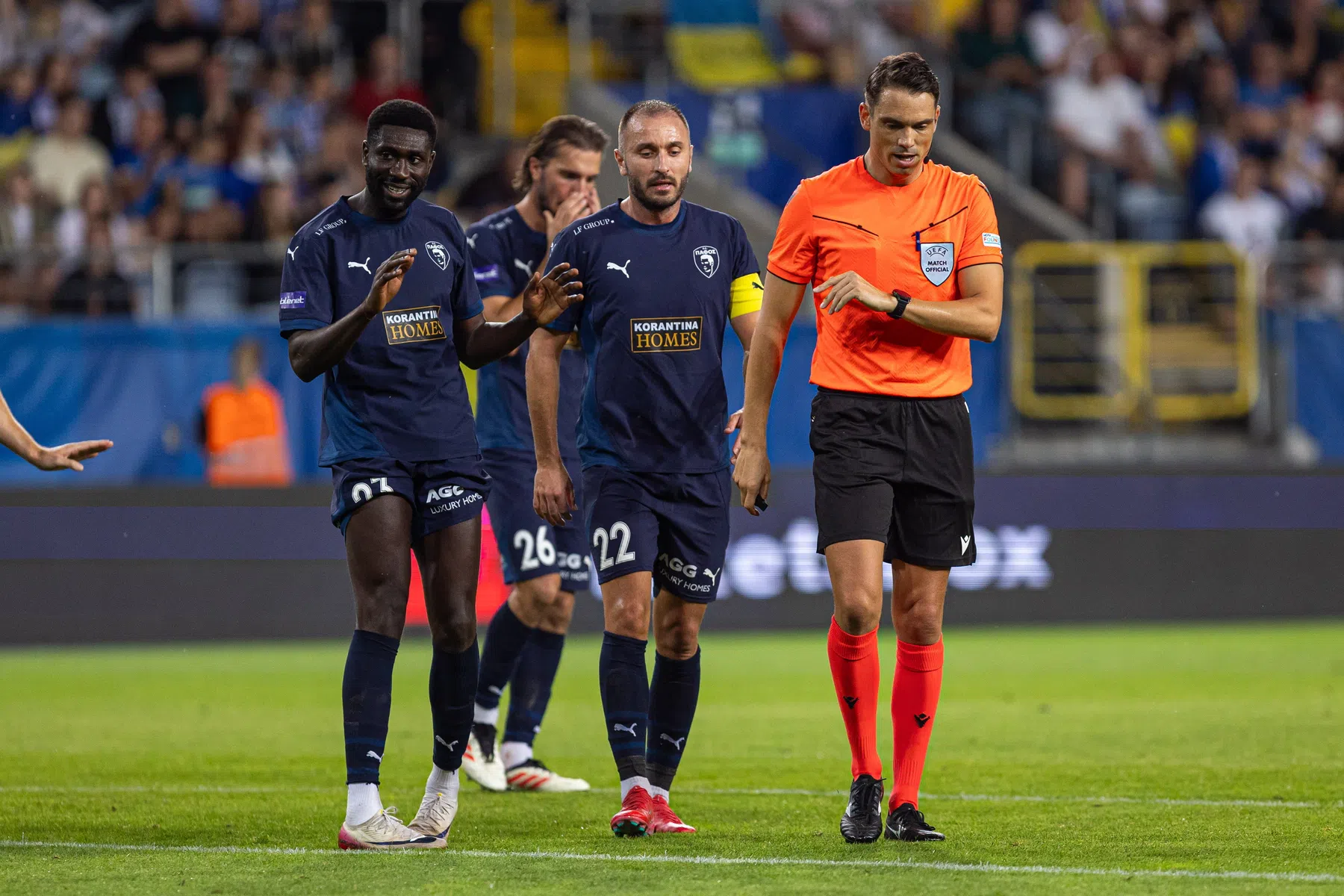 Luckassen houdt knap stand met Pafos na vroege rode kaart en uitvallen David Luiz