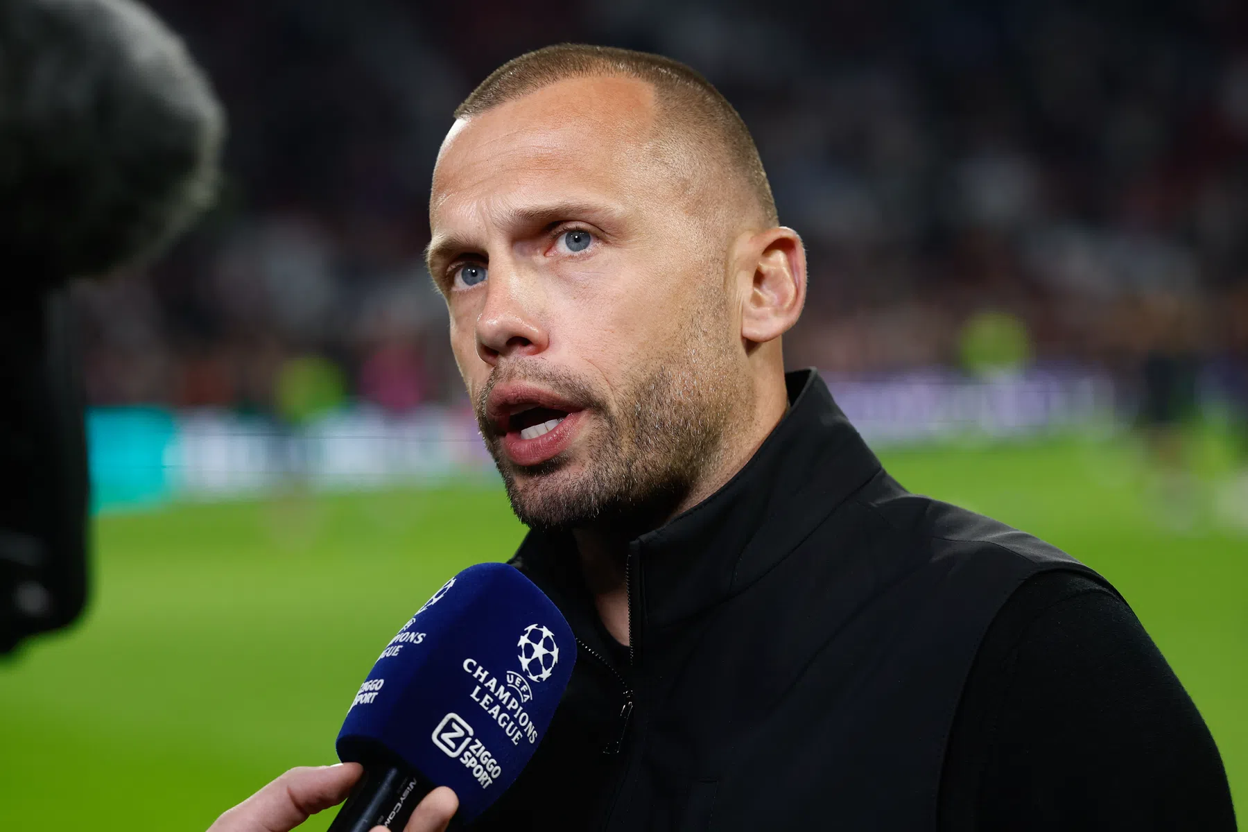 Heitinga verklaart keuze voor Edvardsen en waarom Sutalo niet speelt