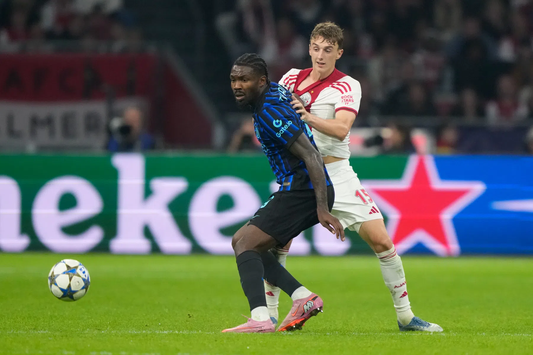 Youri Baas leert van iedereen: over NEC, Henderson en Daley Blind