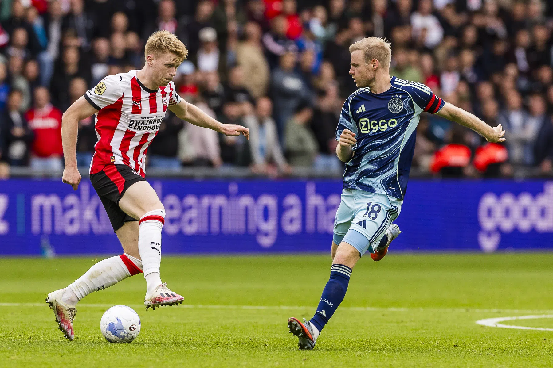 Teleurstelling overheerst bij Klaassen na laat Ajax-punt bij PSV