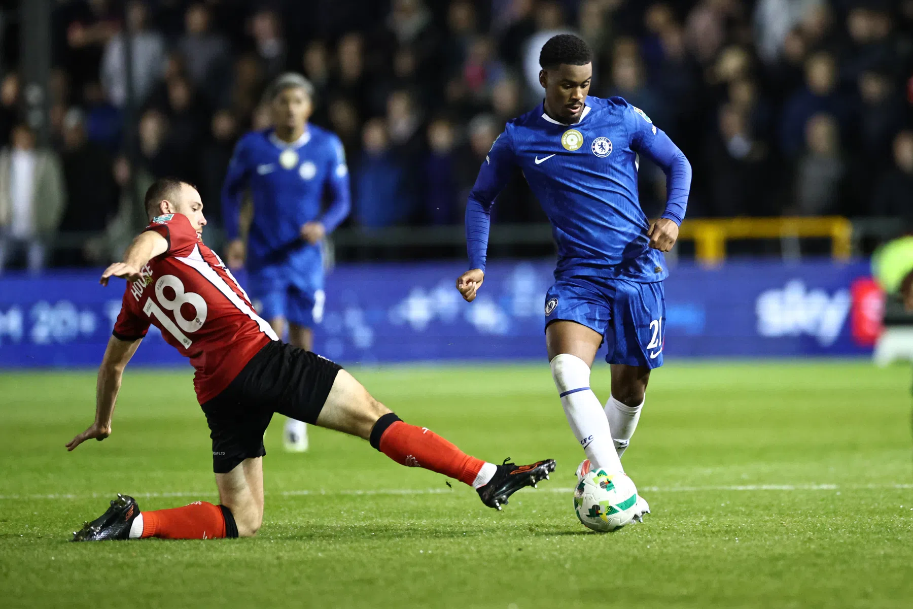 Chelsea voorkomt met Hato blamage tegen League One-club